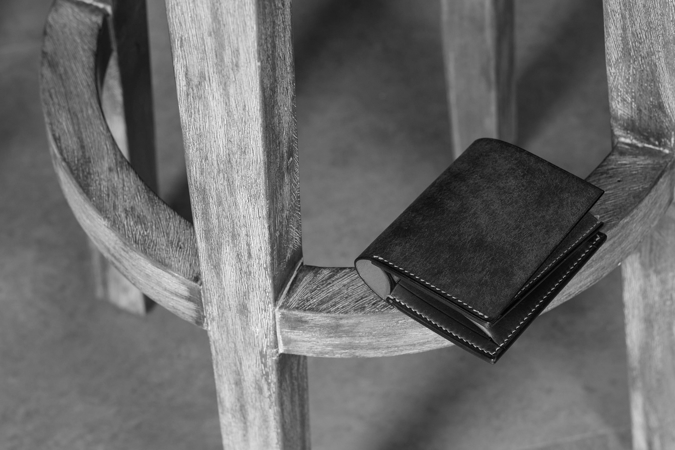 二つ折り財布 一覧