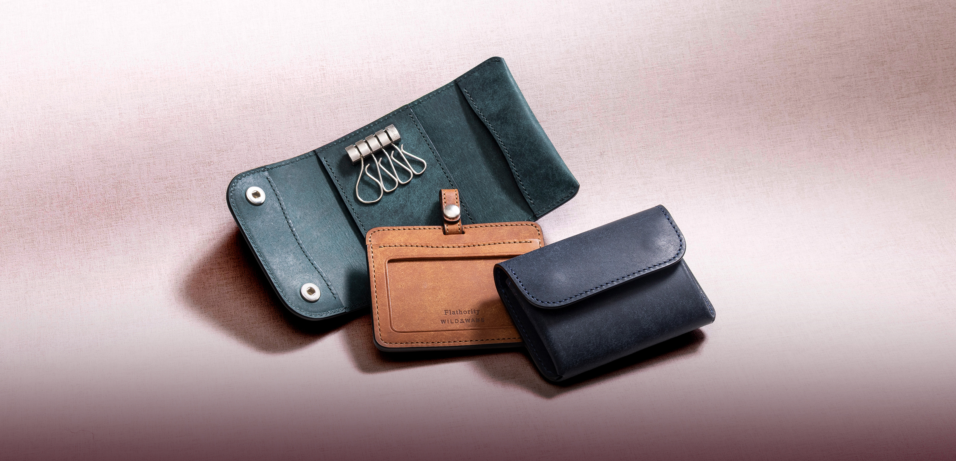 Flathority × WILD SWANSコラボ