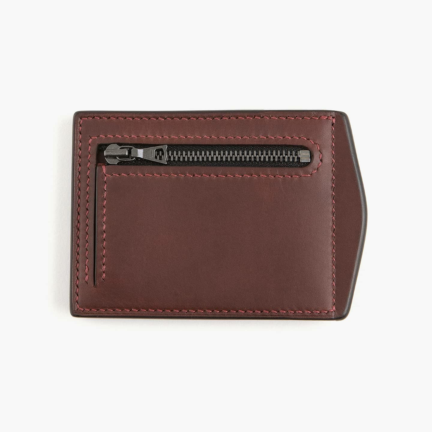 外装 小銭入れ側（リスシオ）：Tabacco ／ 糸色（MeiSi）：Bordeaux ／ ファスナーテープ：Black ／ 金具：Black