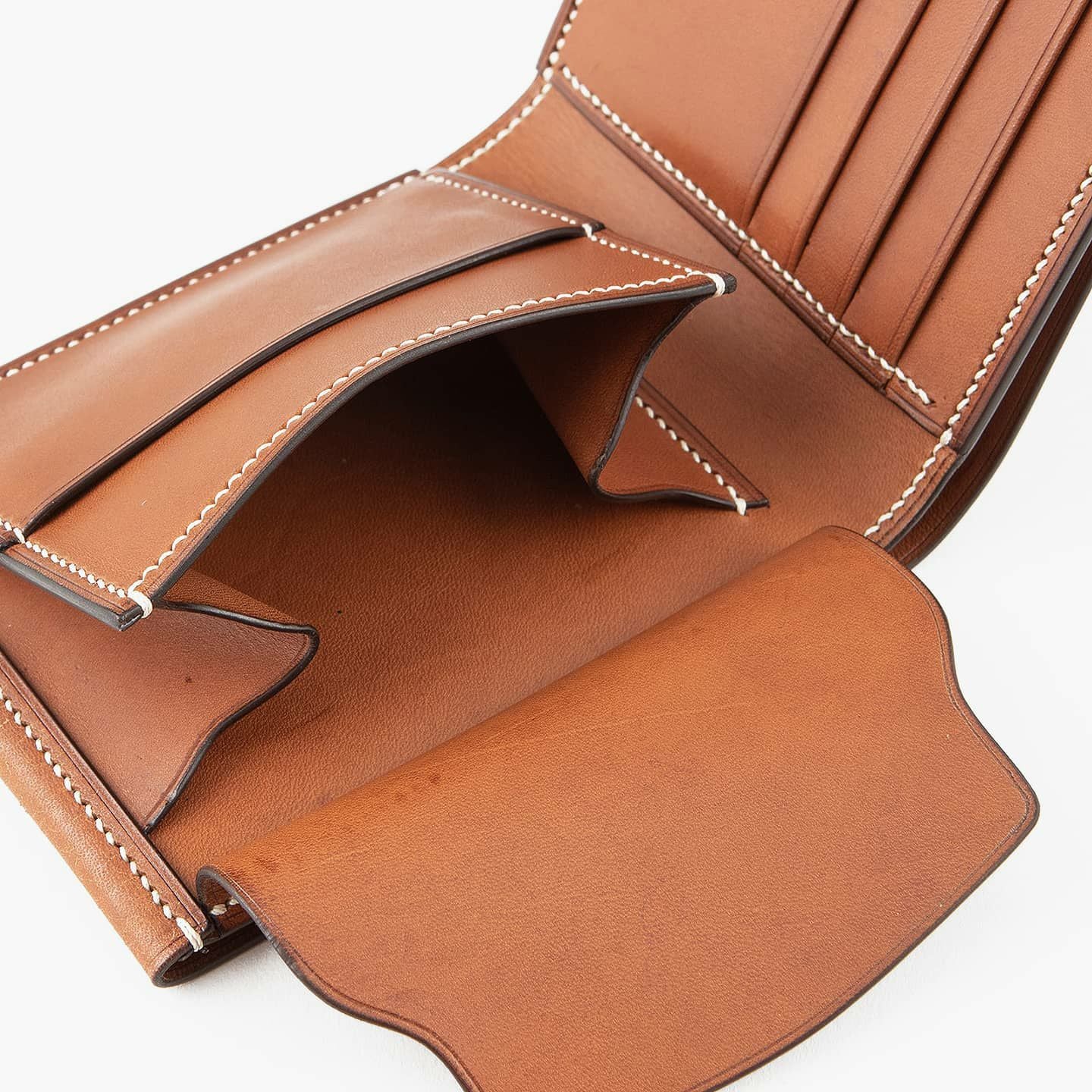 プエブロ × リスシオ 二つ折り財布（小銭入れ付き） | 大人のバッグ