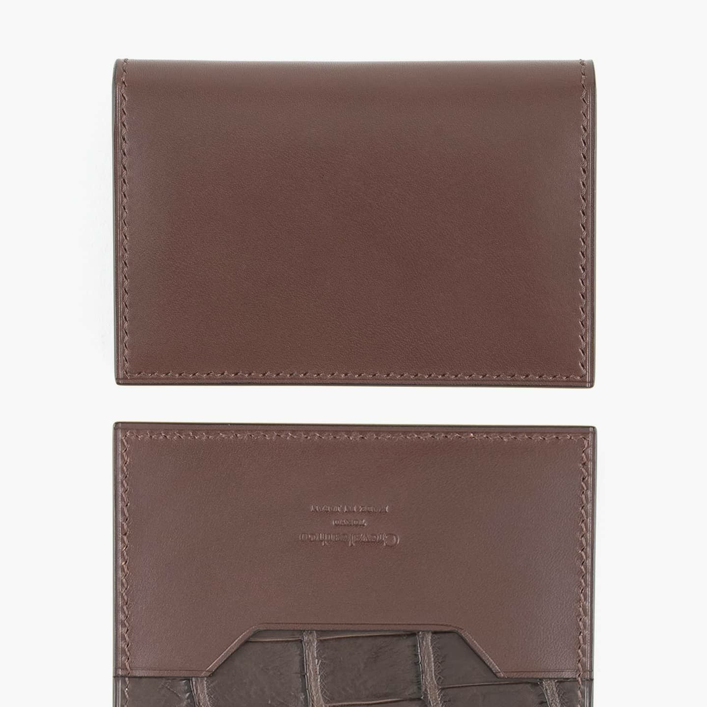 外装（ブリランテ）：Dark Brown、内装（ブリランテ）：Dark Brown、カード段装飾（クロコダイル）：Dark Brown