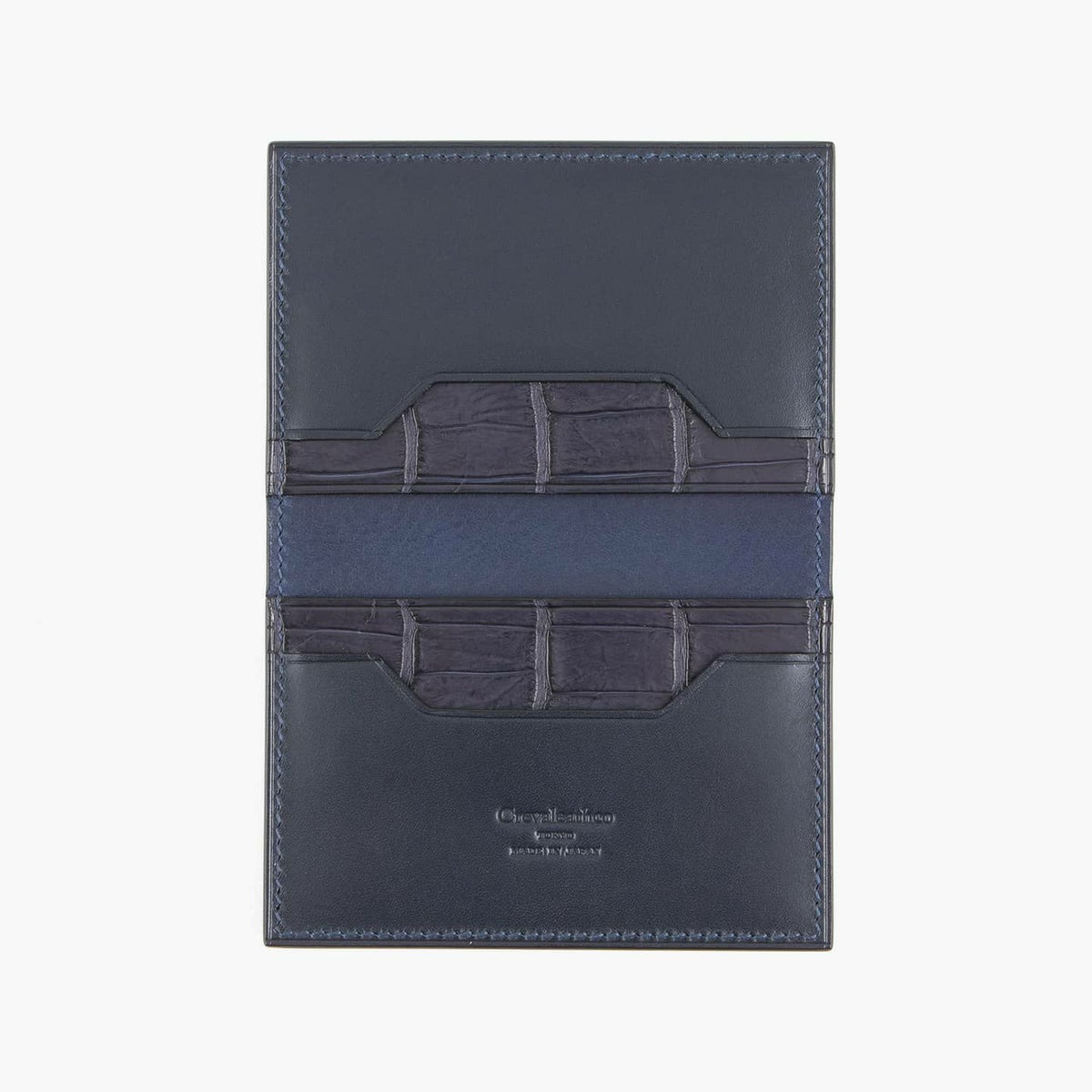 外装（ブリランテ）：Navy、内装（ブリランテ）：Navy、カード段装飾（クロコダイル）：Navy