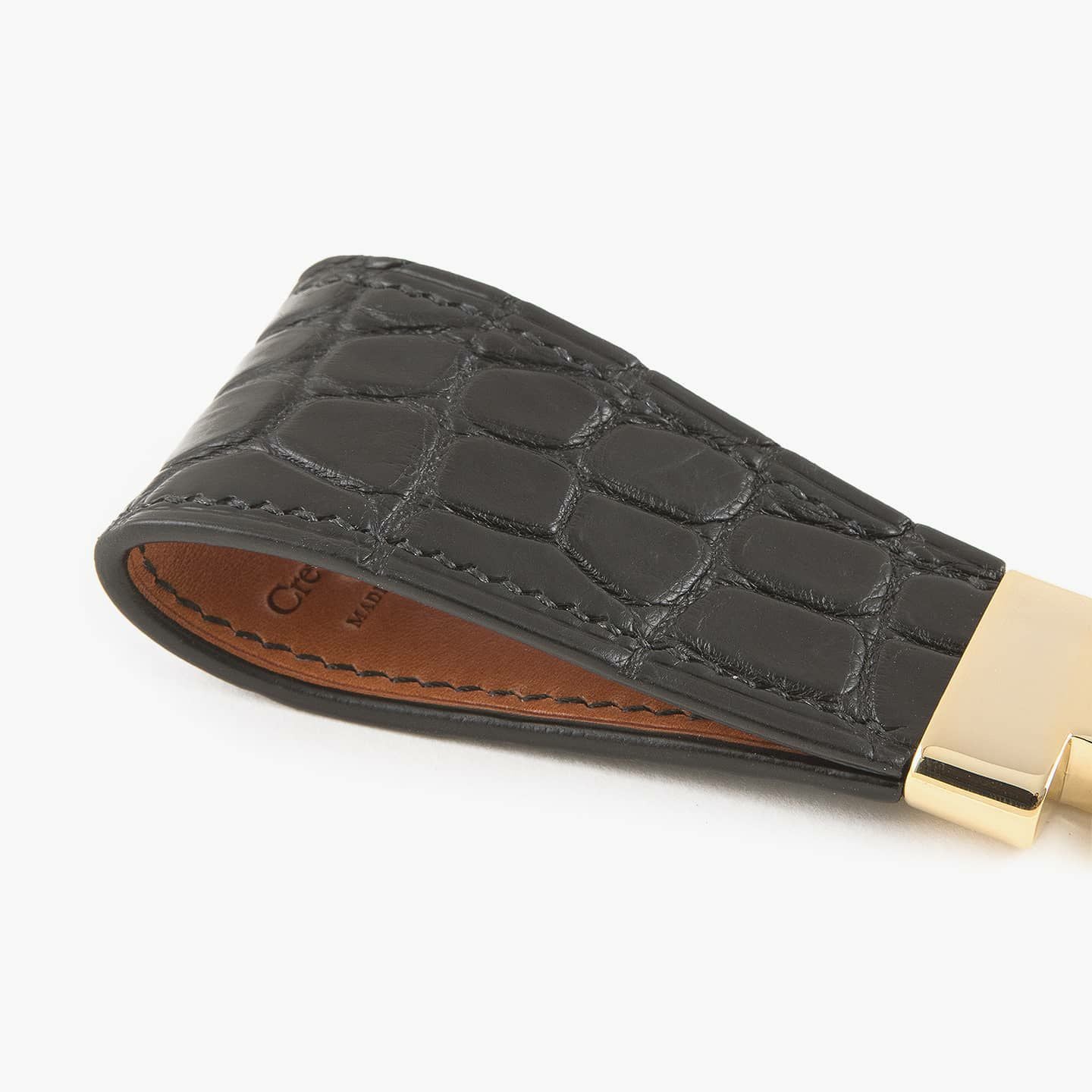 外側（クロコダイル）：Black ／ 内側（国産牛革）：Natural ／ 金具：Gold