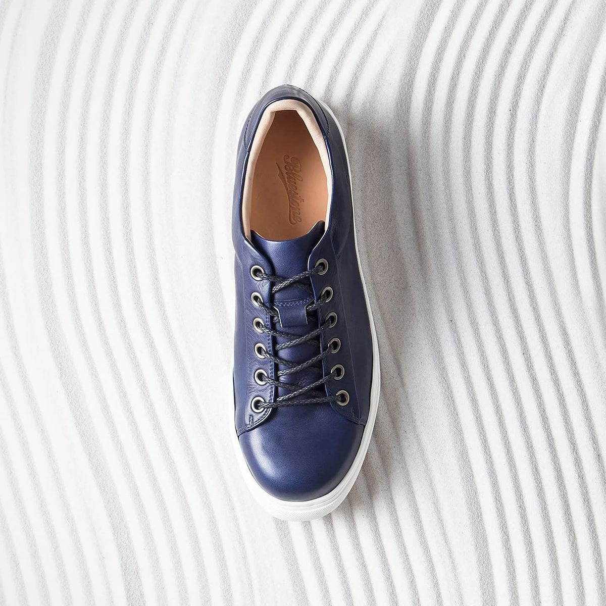 スクモレザー スニーカー