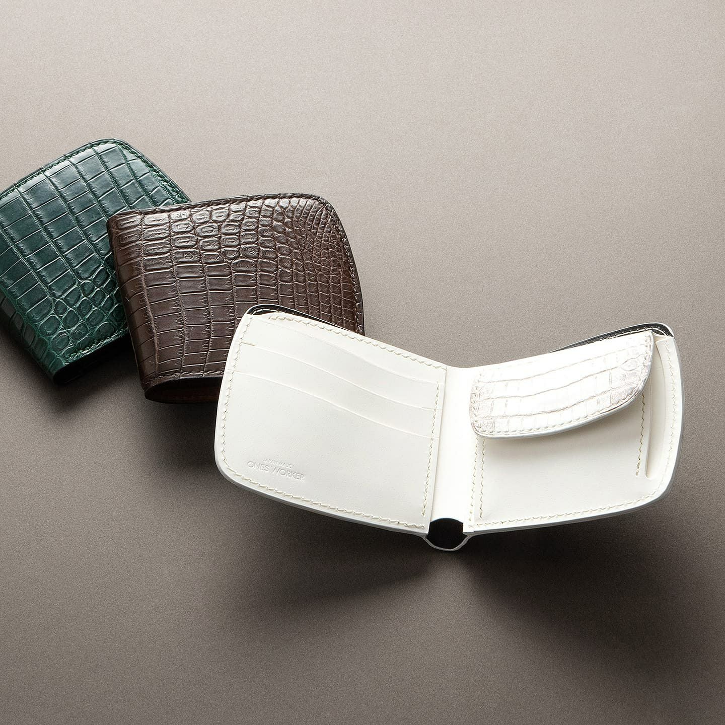 クロコダイル  ポロサス　白　Made in Italy 二つ折り財布・拘りの革小物 MLS（Mens Leather Store）