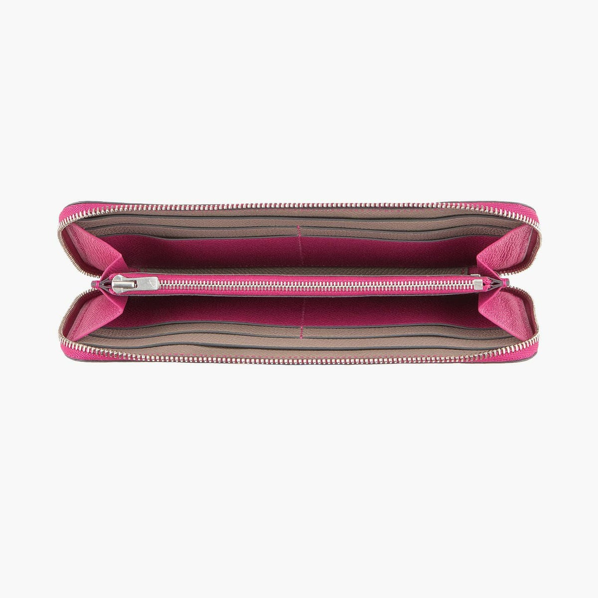 外装（ダービー）：Fuchsia、内装 カード段上（ダービー）：Tourterelle、内装（ダービー）：外装（ダービー）と同色、糸色：Magenta、ファスナー 金具：Silver ／ テープ：Fuchsia Pink