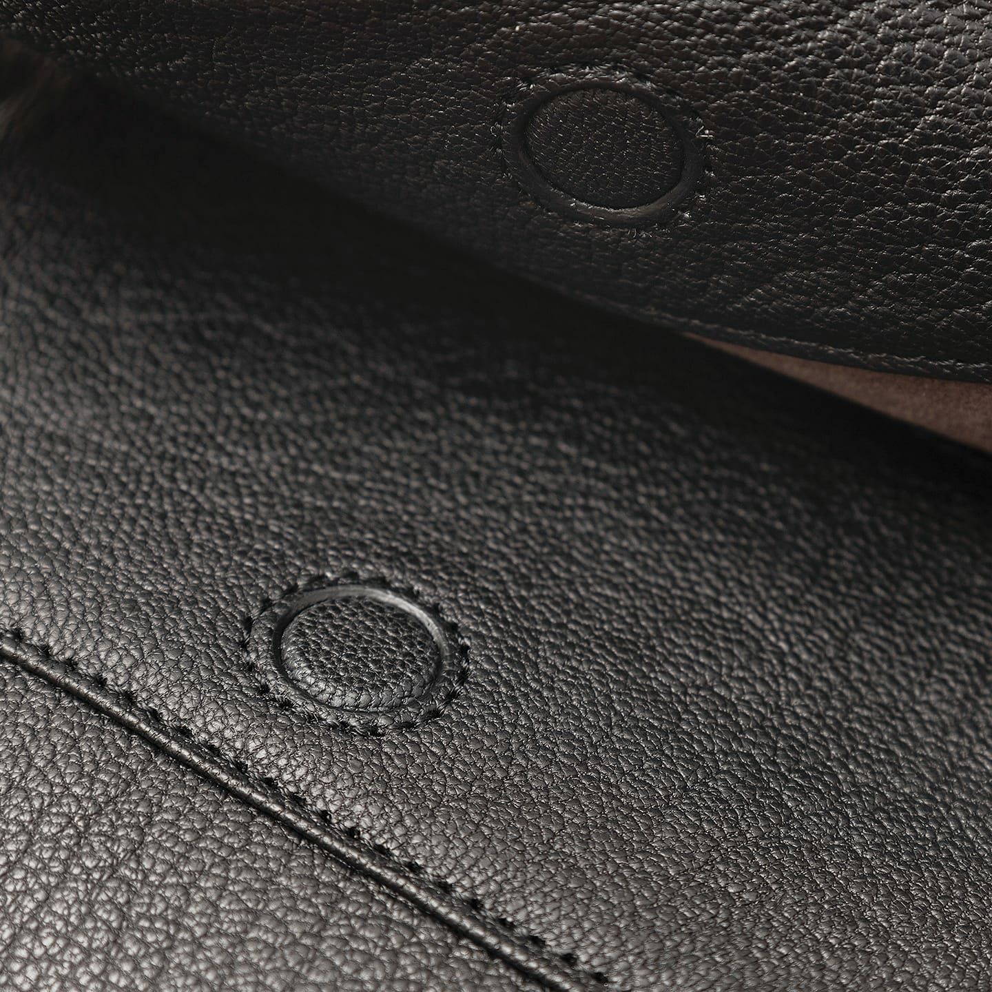 ETIAM ボディバッグ品名（Liberty ）※最終値下げ ボディバッグ“Liberty” | 大人のバッグ・財布・ ボディバッグ など拘り
