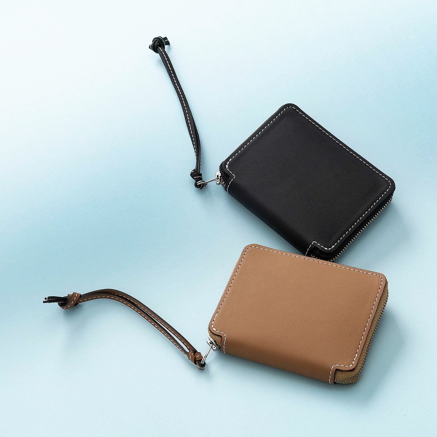 ☆新品未使用☆DOCUS ドゥーカス カートラウンドバックストラップ付ネイビー fa823c8bb559eb5d07cf56366d2c8c