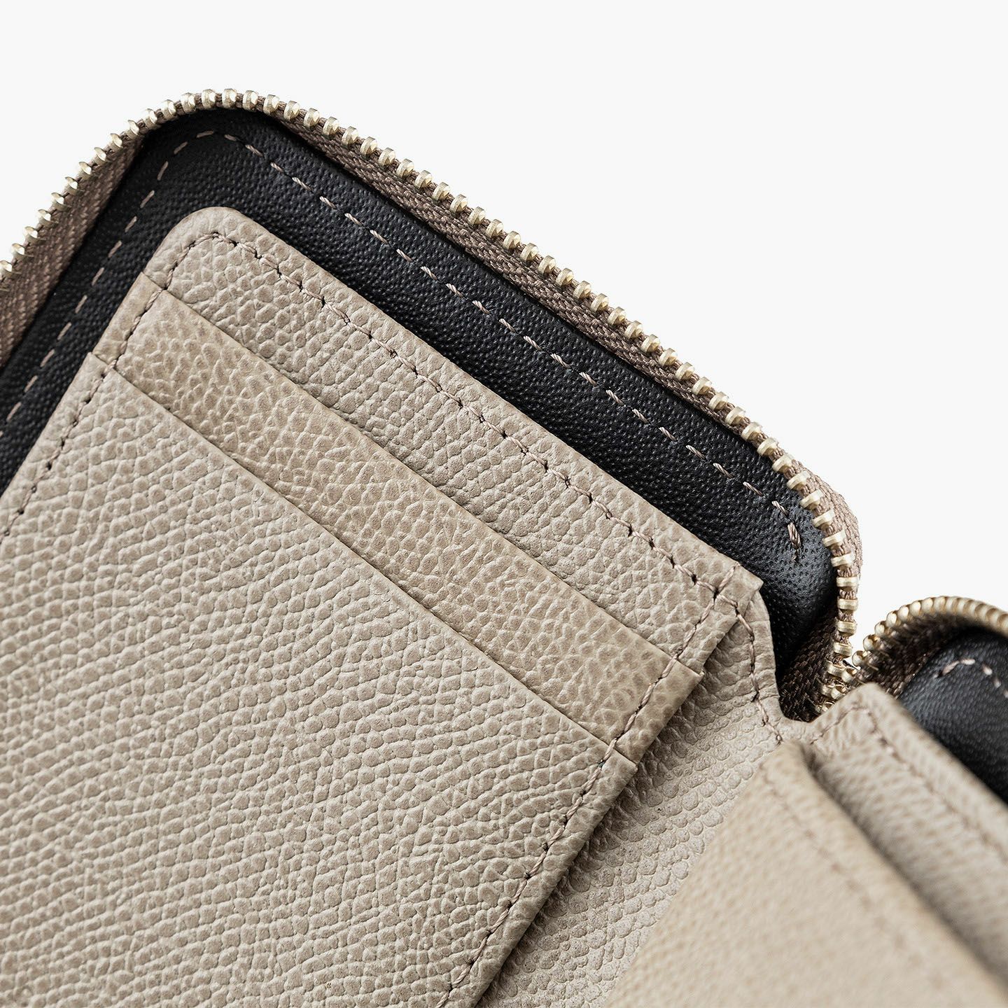 ドーフィン ショートラウンドジップウォレット “ROUND ZIP PURSE
