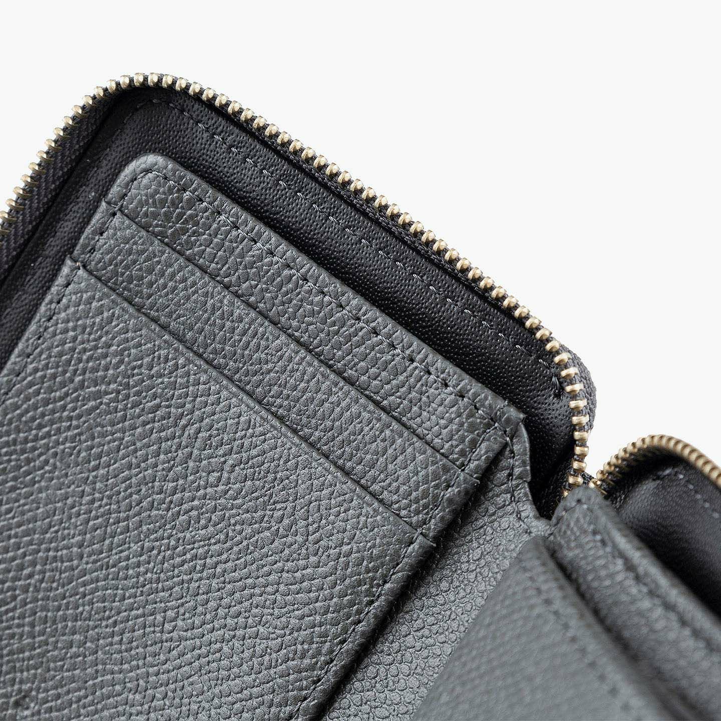 ドーフィン ショートラウンドジップウォレット “ROUND ZIP PURSE