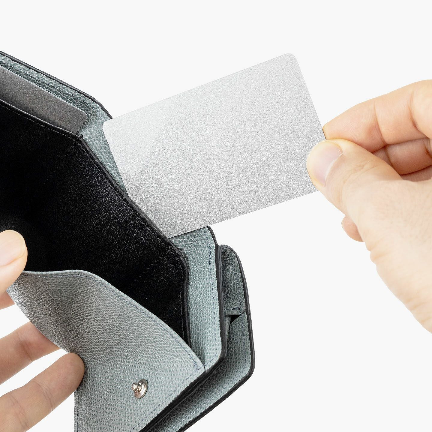 ドーフィン コンパクトプウォレット “TRIFOLD WALLET” | 大人のバッグ