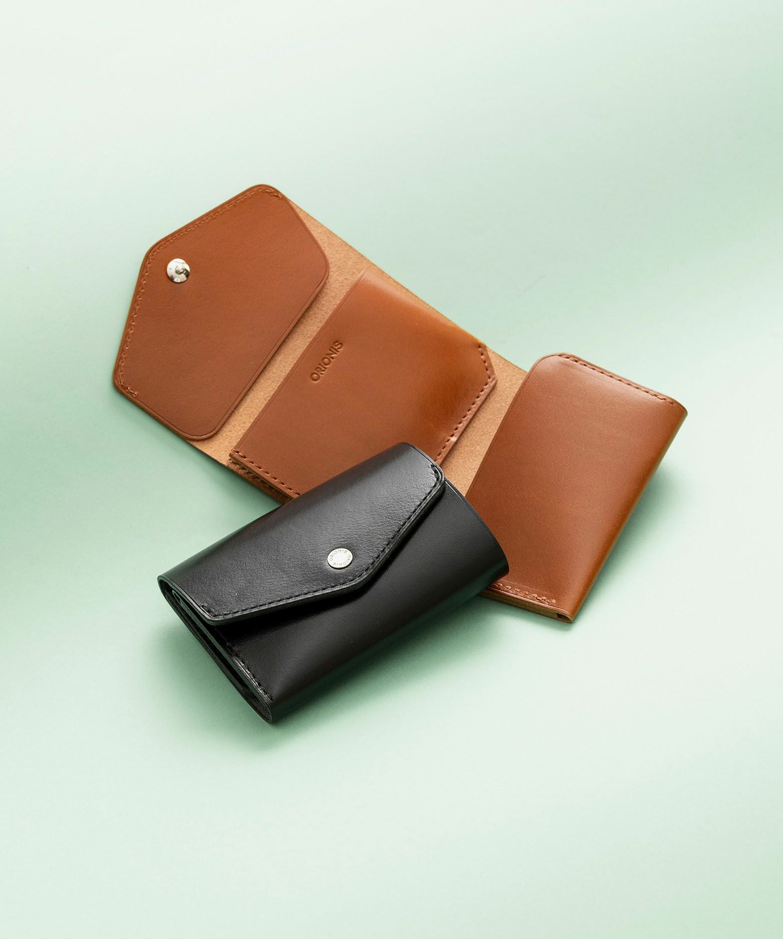 コンパクトな財布 Multi fanctional マルチファンクショナル leather wallet ミニ財布