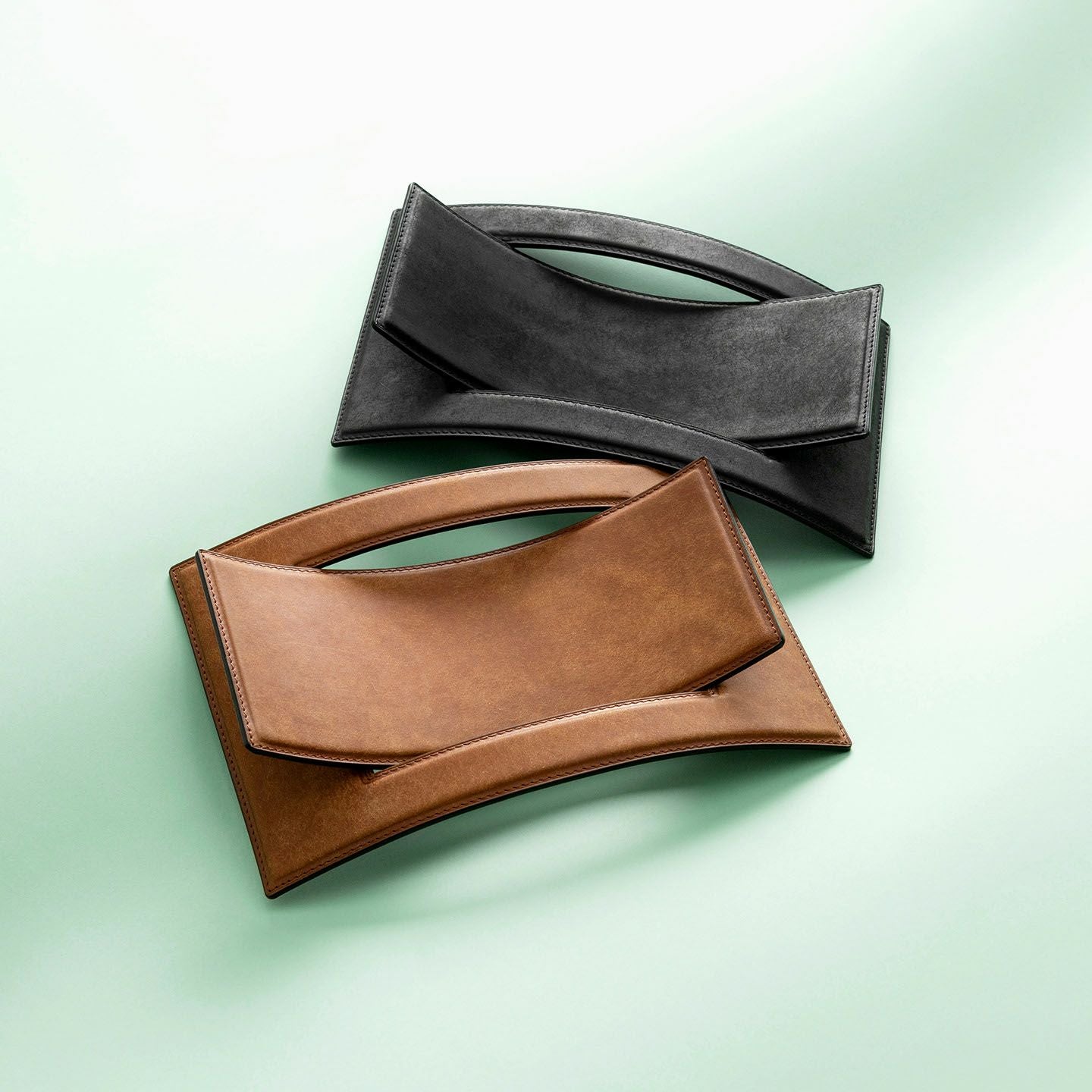 THE CONRAN SHOP ブラウン皮　バスケット　レザートレー プエブロ トレー“CANYON” | 大人のバッグ・財布・ ステーショナリー
