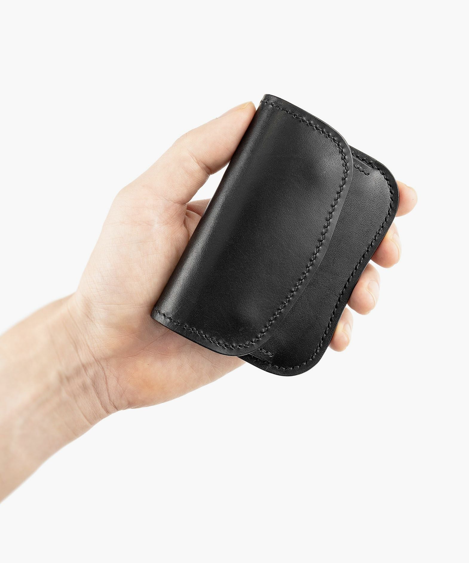 ハーヴィー マルチコインケース “Leggiero” | 大人のバッグ・財布