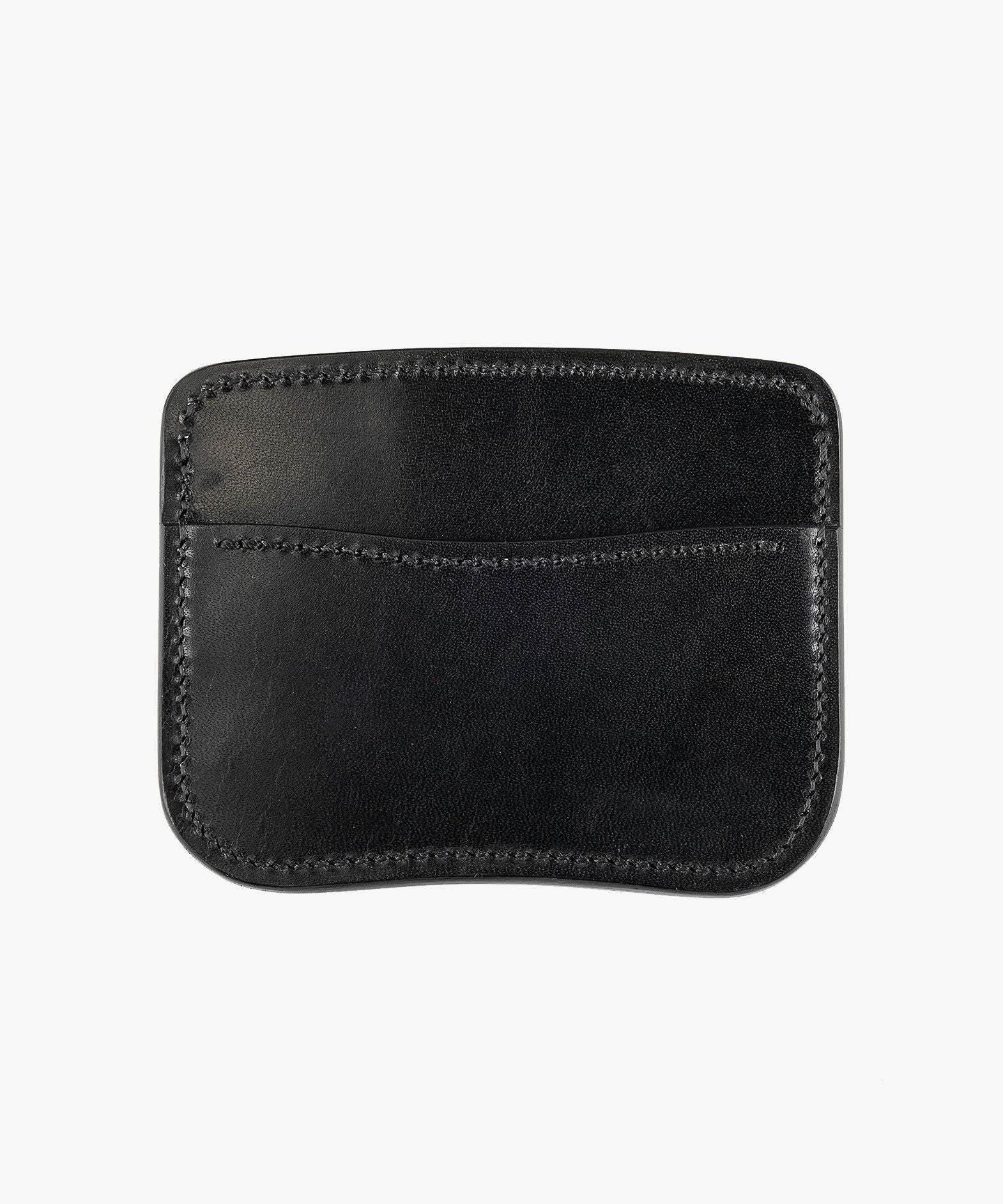 外装：Black、外装表面装飾（クロコダイル／ブラック）：有