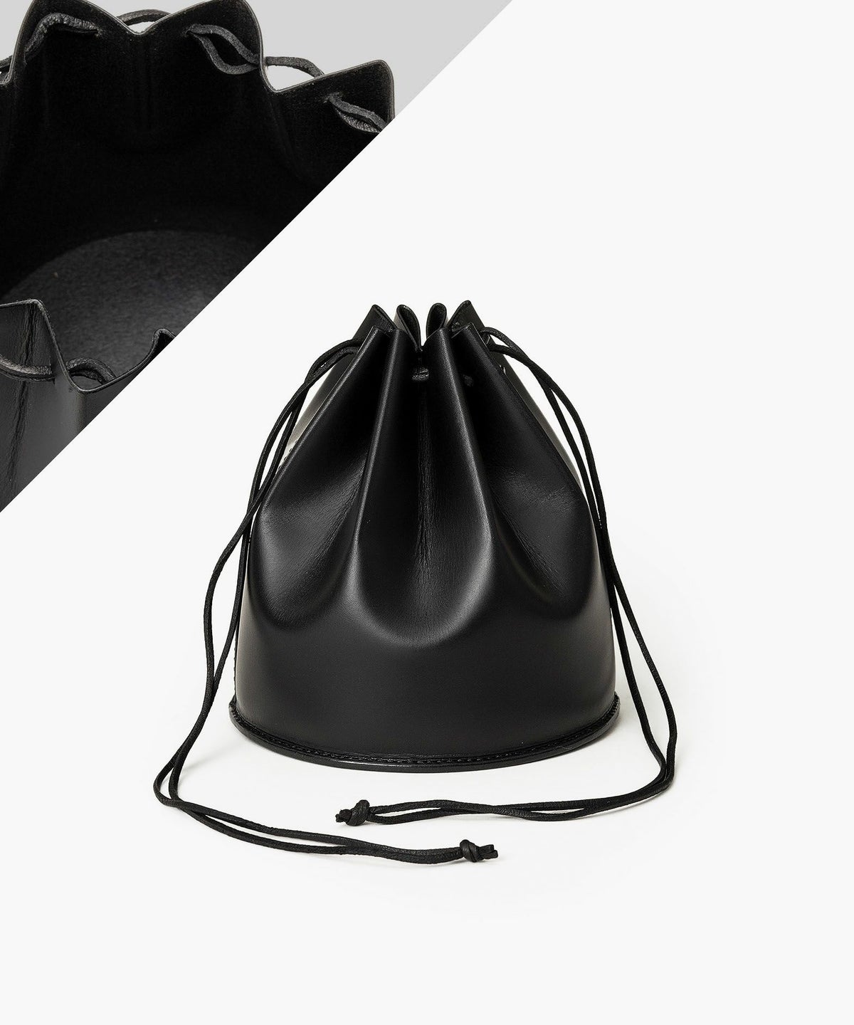 ※ATTACHMENT STRAPはオプションとなります。
