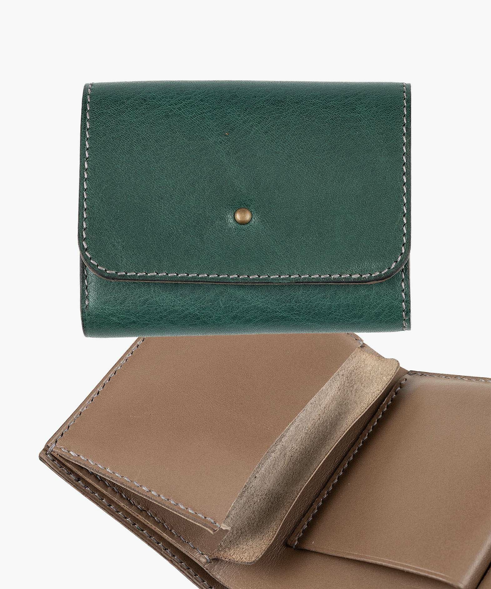 外装（ミネルバボックス）：Hortensia、内装（ブッテーロ）：Grey、糸色：内装と同系色