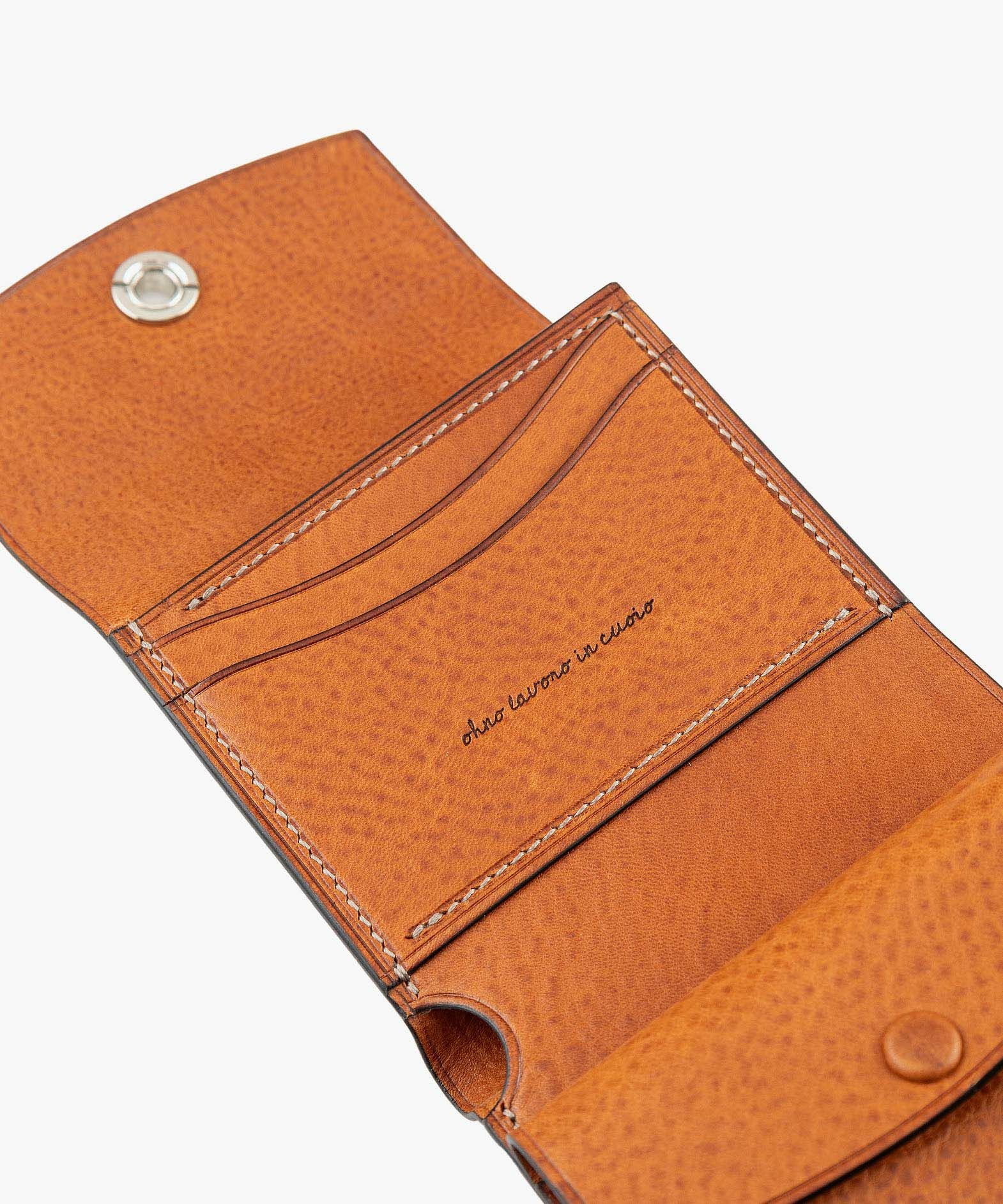 外装（リベルソ）：Cognac、内装（リベルソ）：Cognac、カードスロットタイプ：スリム2ポケット、利き手：右利き用、オコシ金具：Silver