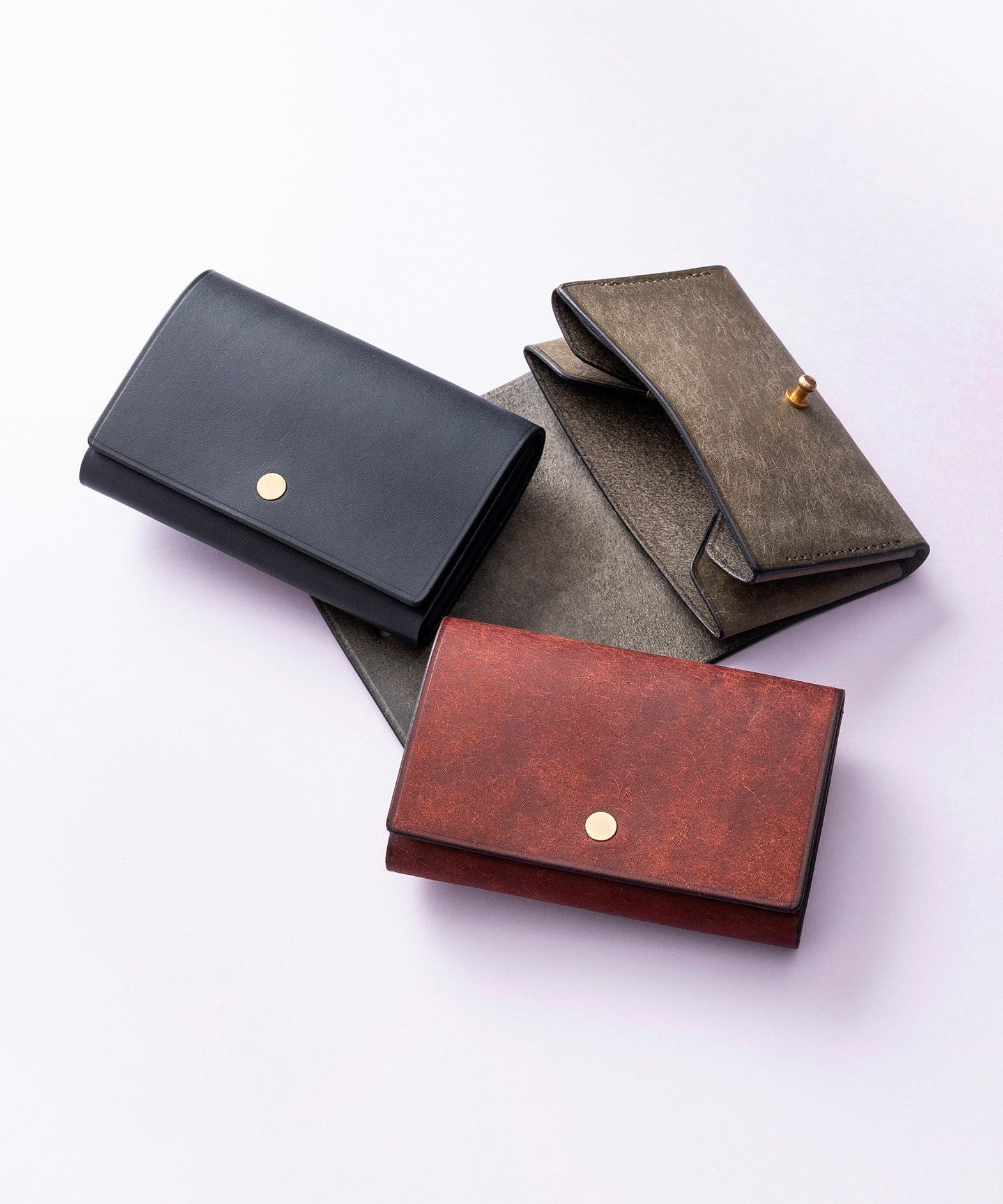 プエブロ or リスシオ 名刺入れ“krum2”