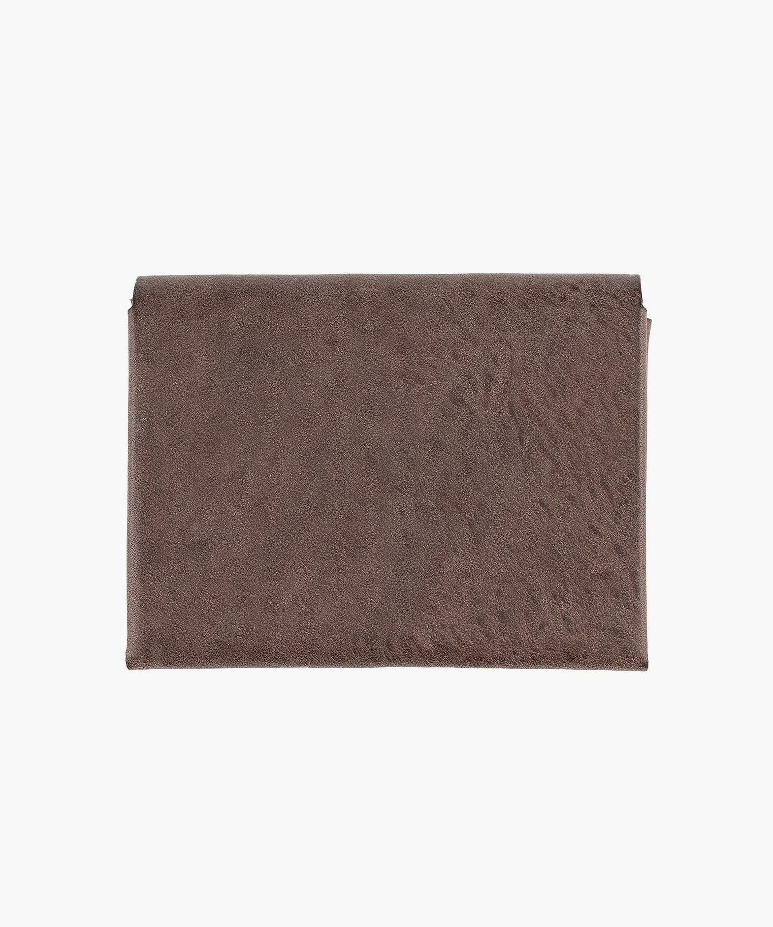 Color：Castagno