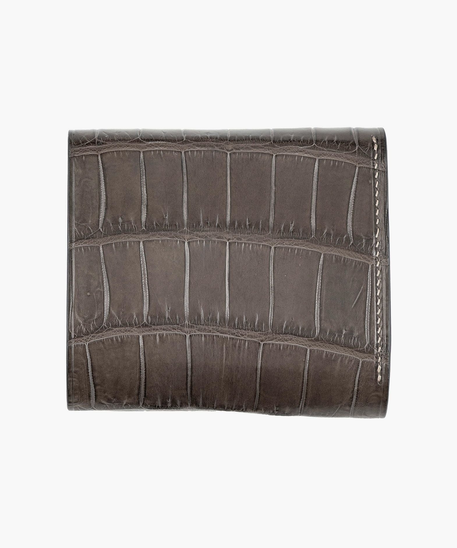 外装（ドーフィン）：Gray、内装（ドーフィン）：Oyster Gray、カードスロットタイプ：大容量1ポケット、利き手：右利き用、オコシ金具：Gold