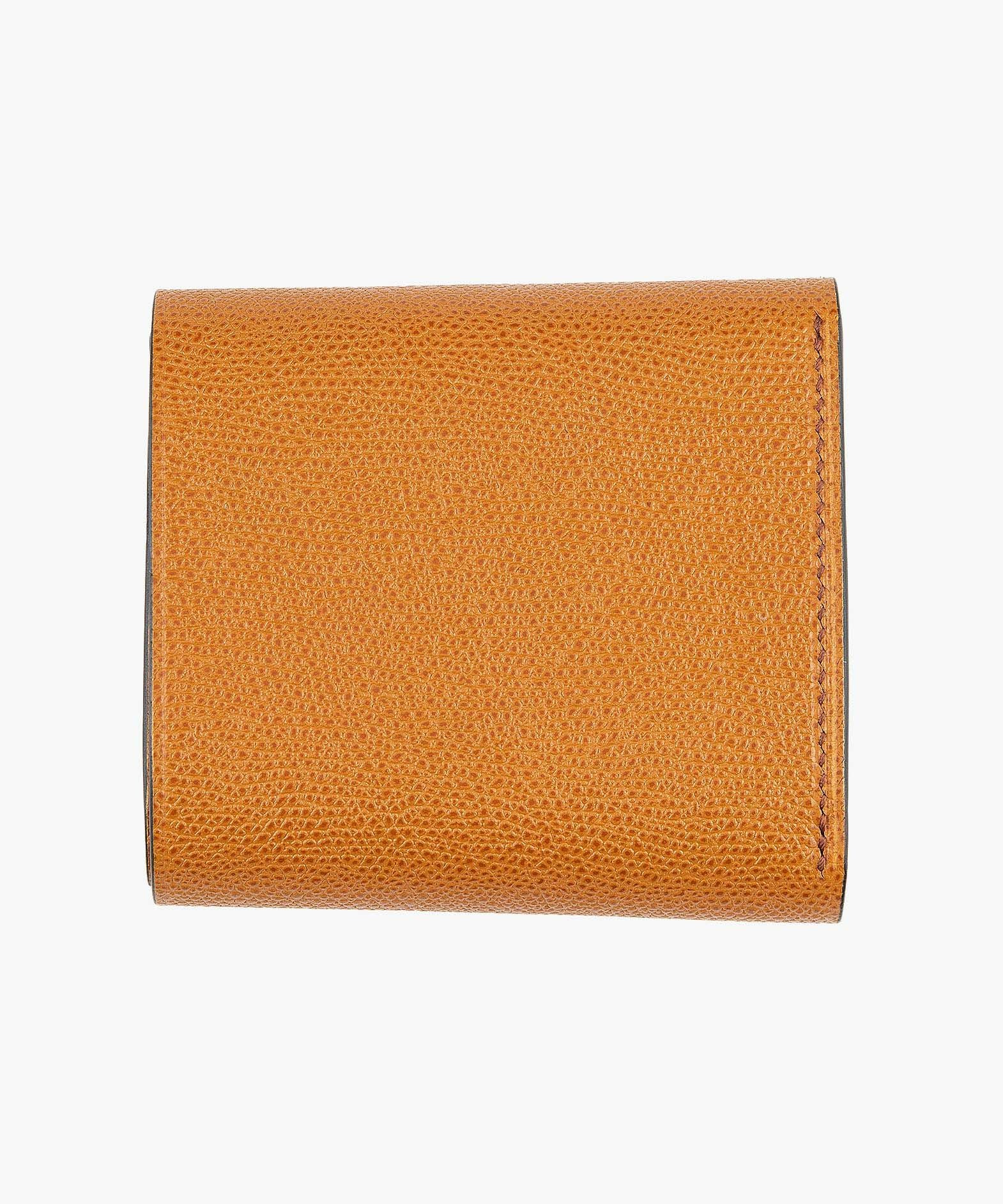 外装（ドーフィン）：Camel、内装（ドーフィン）：Camel、カードスロットタイプ：大容量1ポケット、利き手：右利き用、オコシ金具：Gold