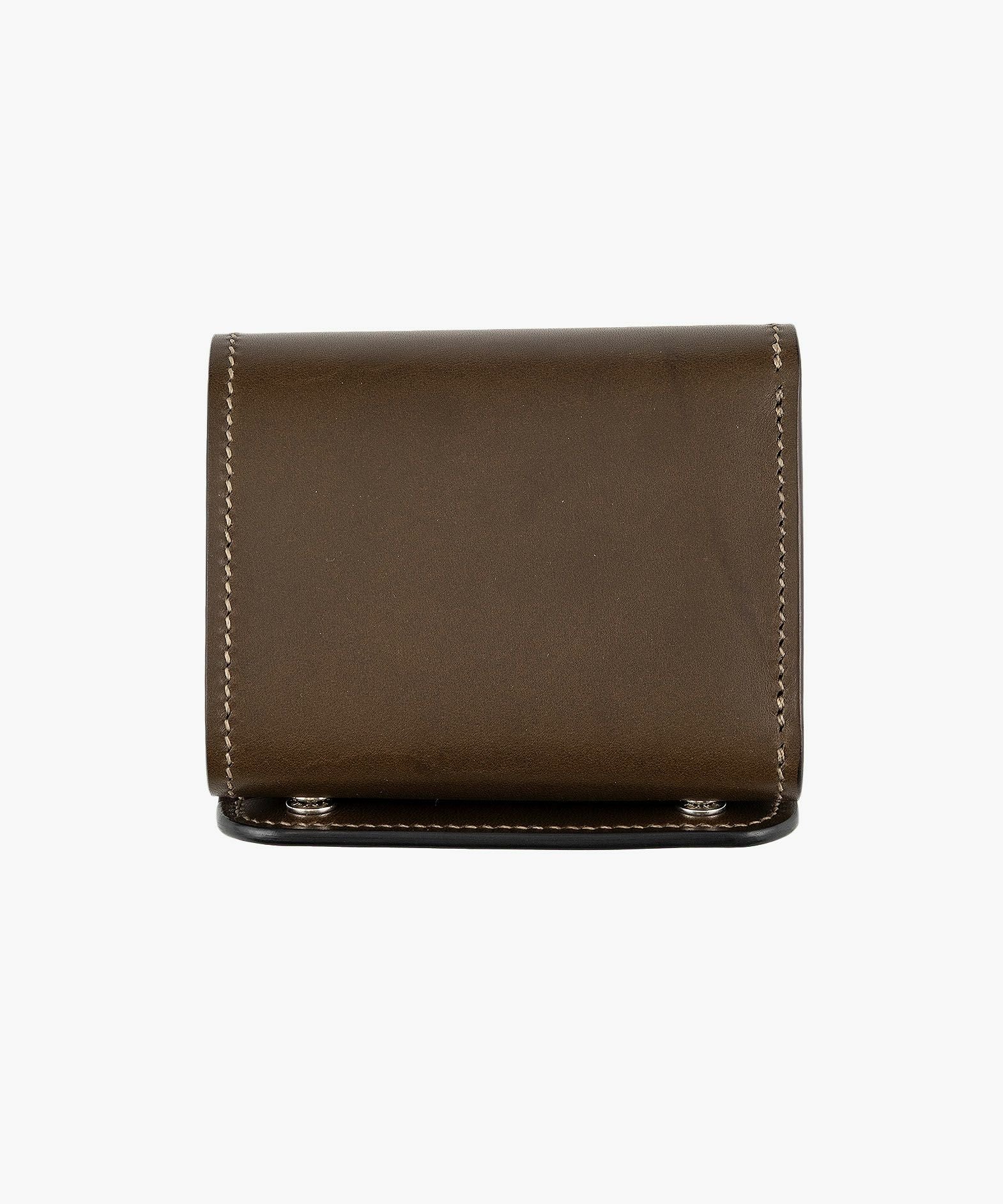 外装（ブルガロ）：Olive、内装（ブルガロ）：Olive、内装裏張り（ブルガロ）：Dark Brown、糸色：Khaki、ホック：Silver