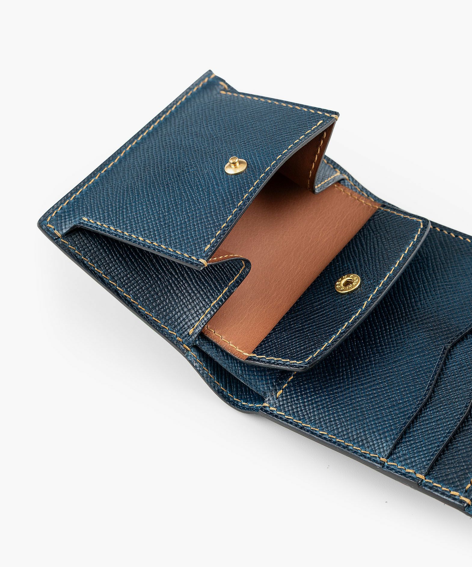 ブッテーロハッチ 三つ折り財布“Cinque Giornate” | 大人のバッグ