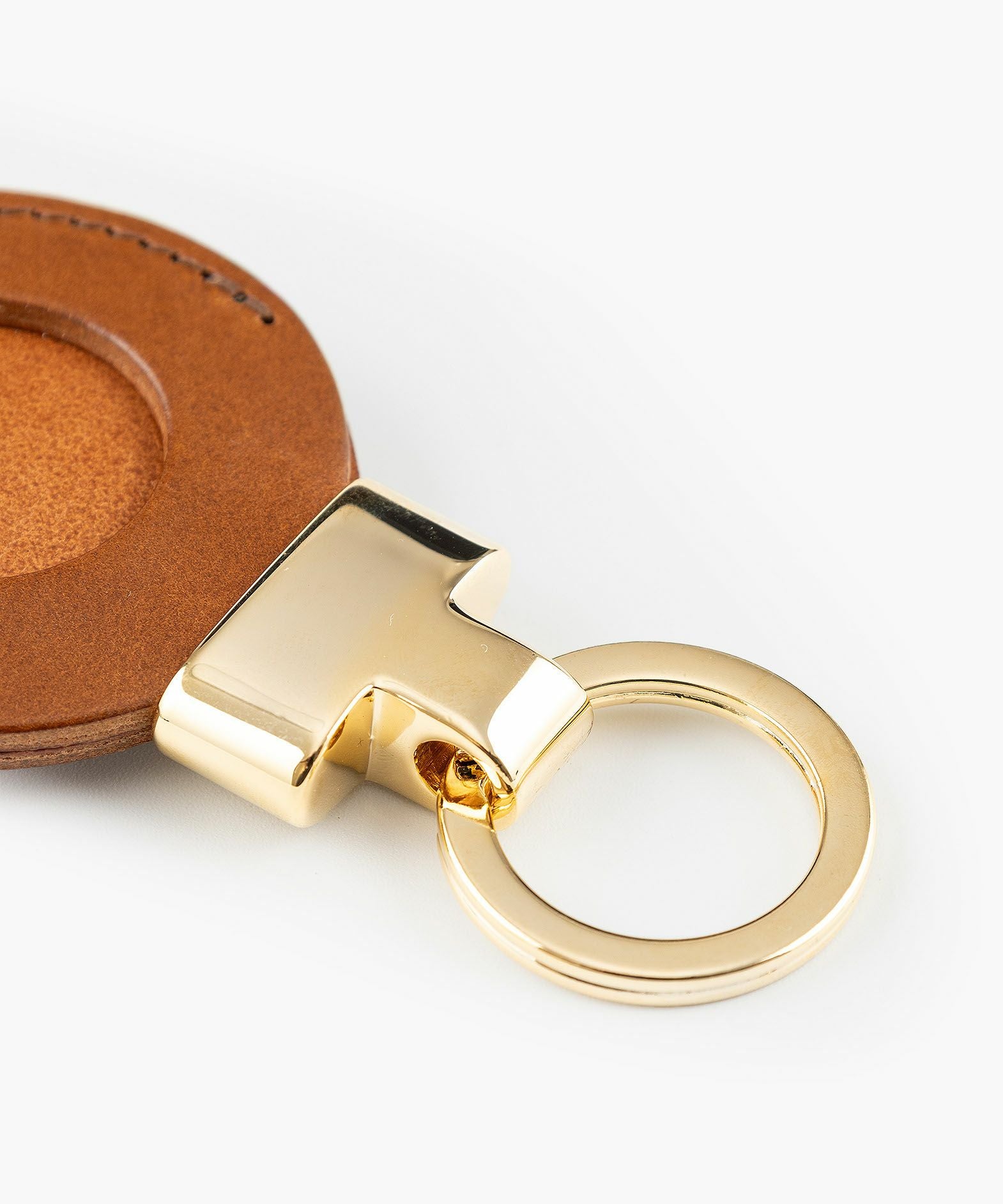 カラー：Camel、金具：Gold