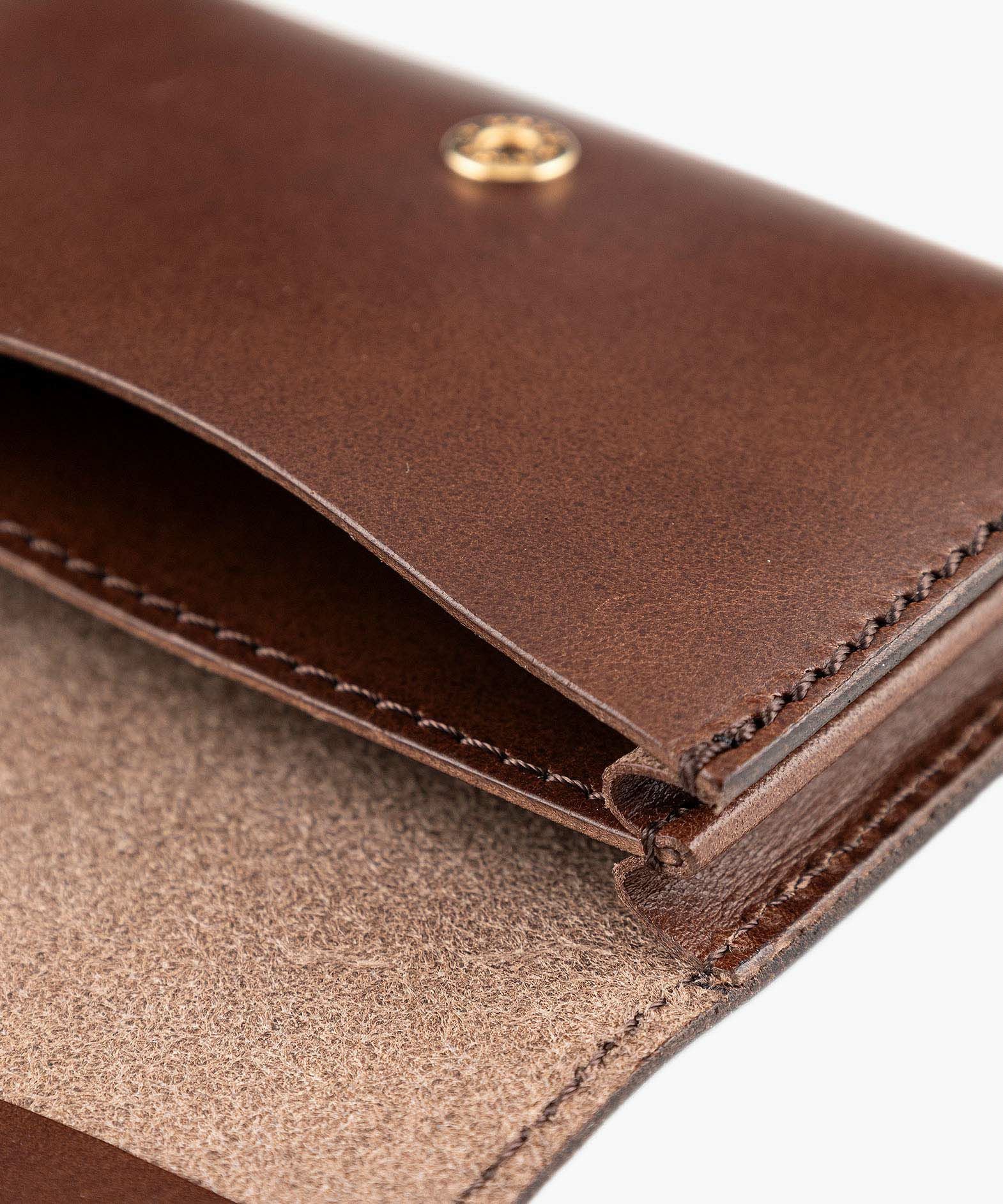 カラー：Choco、金具：Gold