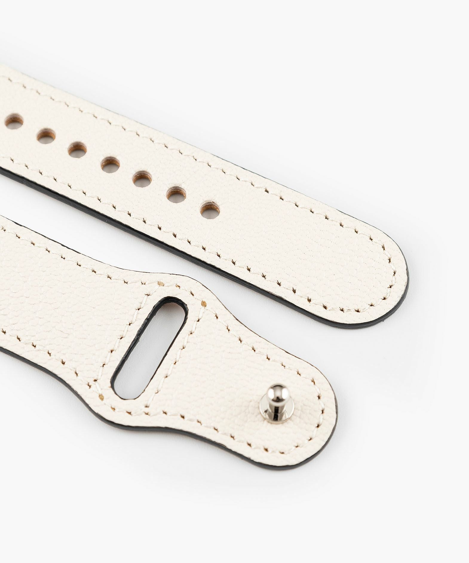 モデル＆手首サイズ：ストレート、カラー：Ivory、アダプター ＆ 尾錠：Silver