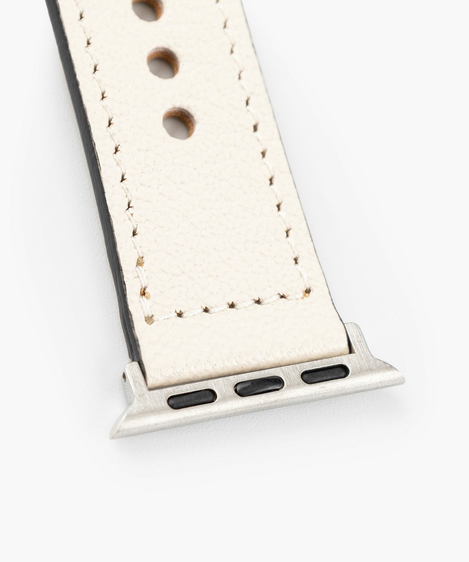 モデル＆手首サイズ：ストレート、カラー：Ivory、アダプター ＆ 尾錠：Silver