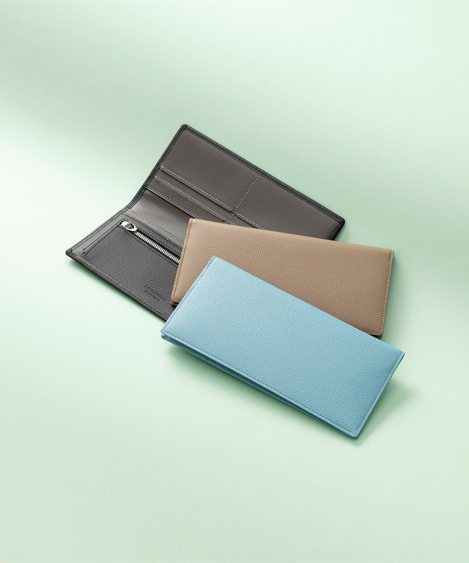 ノブレッサカーフ スリム長財布（小銭入れ付き）