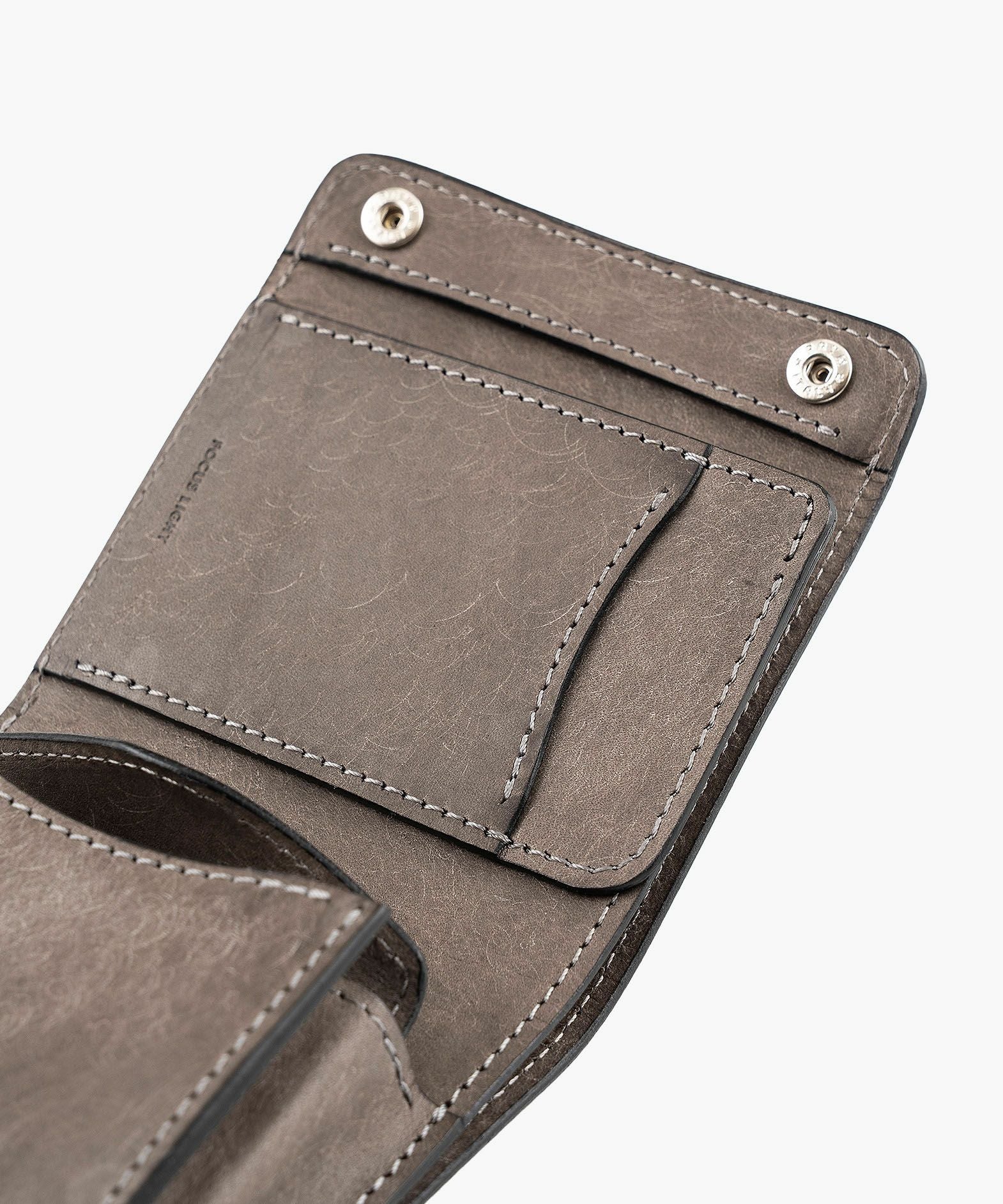 収納方向（利き手）：右利き用、ホックの色：Silver、背面ポケット仕様：無し