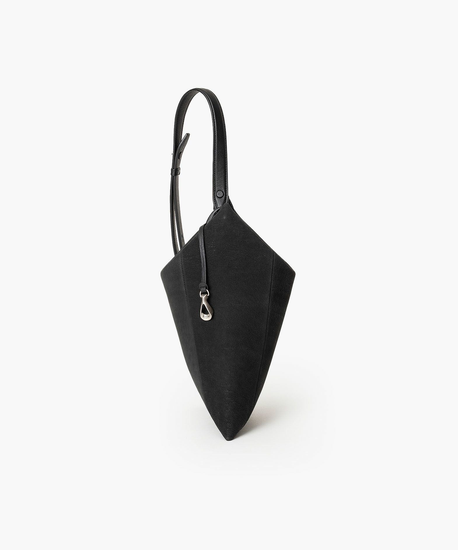 ヌバック トライアングルショルダー“Vertex” | 大人のバッグ・財布