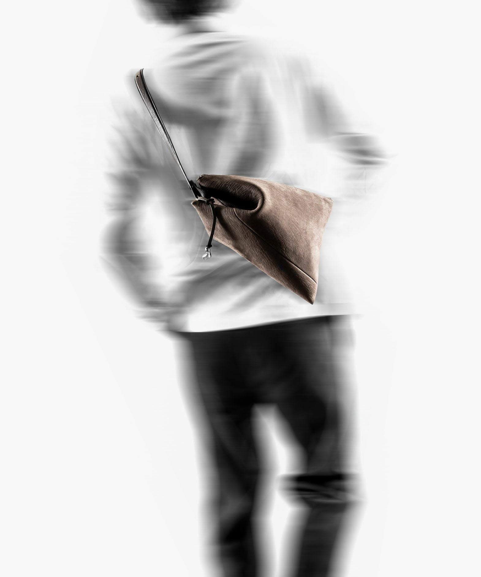 RYU KUDUトライアングルショルダーバッグ kudu] KD TRIANGLE BODYBAG | Ryu(リュウ)公式ECサイト／Wath'z