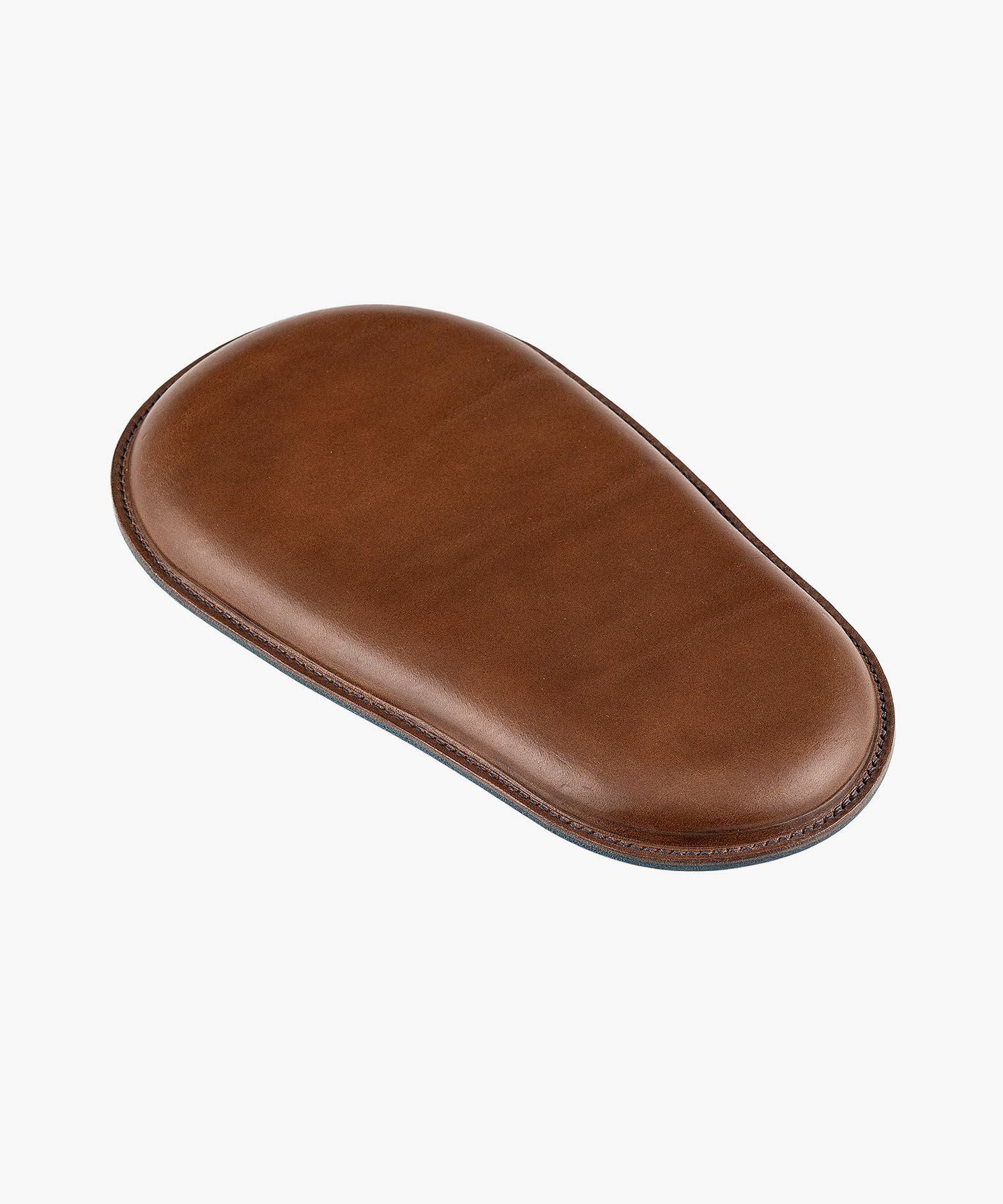 表面（ブッテーロ）：Blue、裏面（ブッテーロ）：Choco、糸色：ディープネイビー（18）