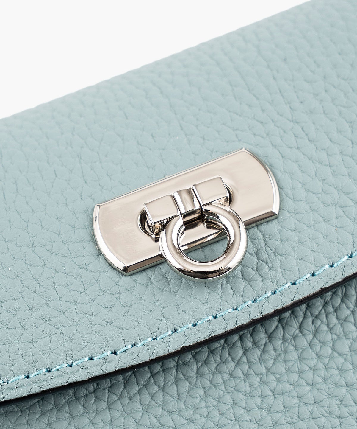 Sky、金具：Silver