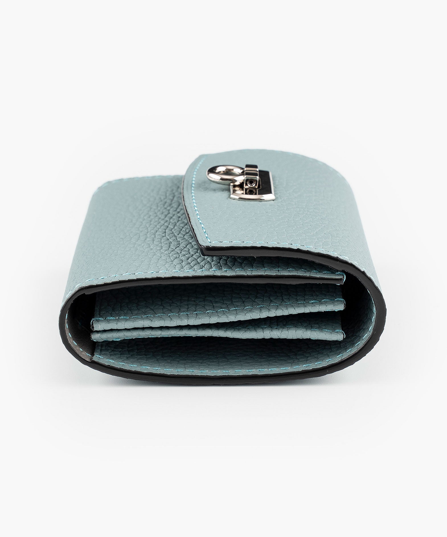 Sky、金具：Silver