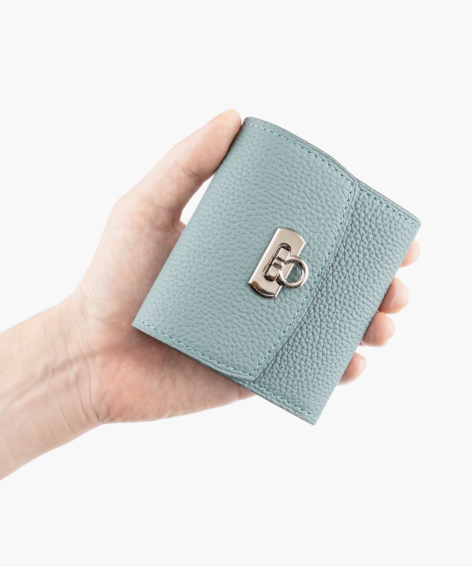 Sky、金具：Silver